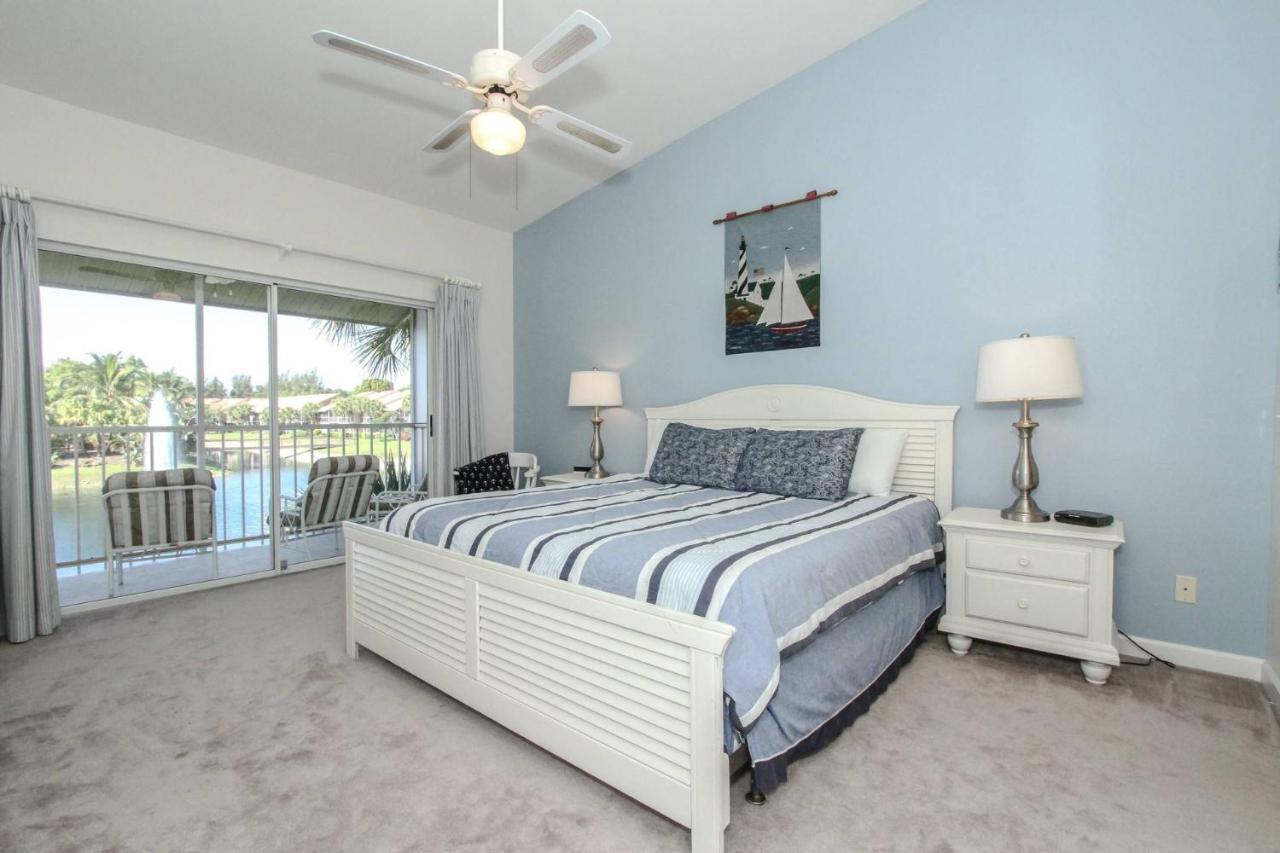 Falling Waters Naples Exterior photo